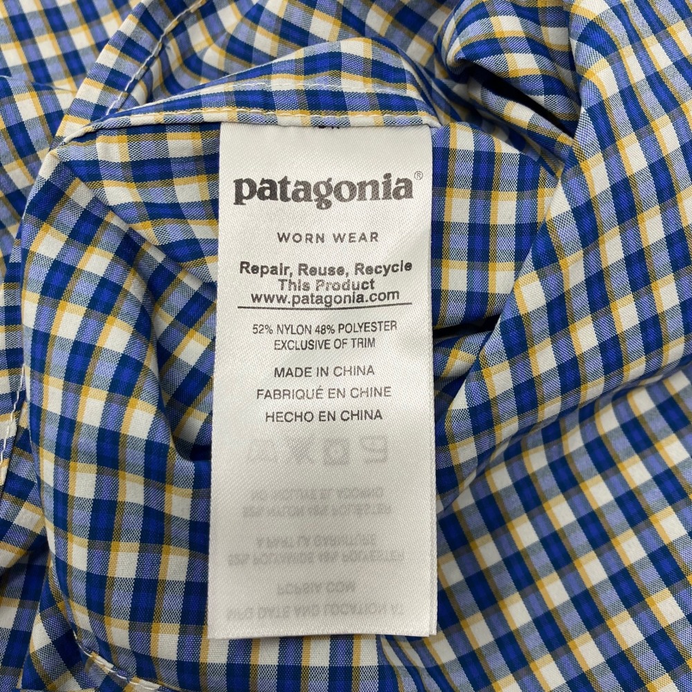 Patagonia Men's M Lightweight A/C Shirt Plaid Button Up Short Sleeve Hiking - Picture 8 of 9
